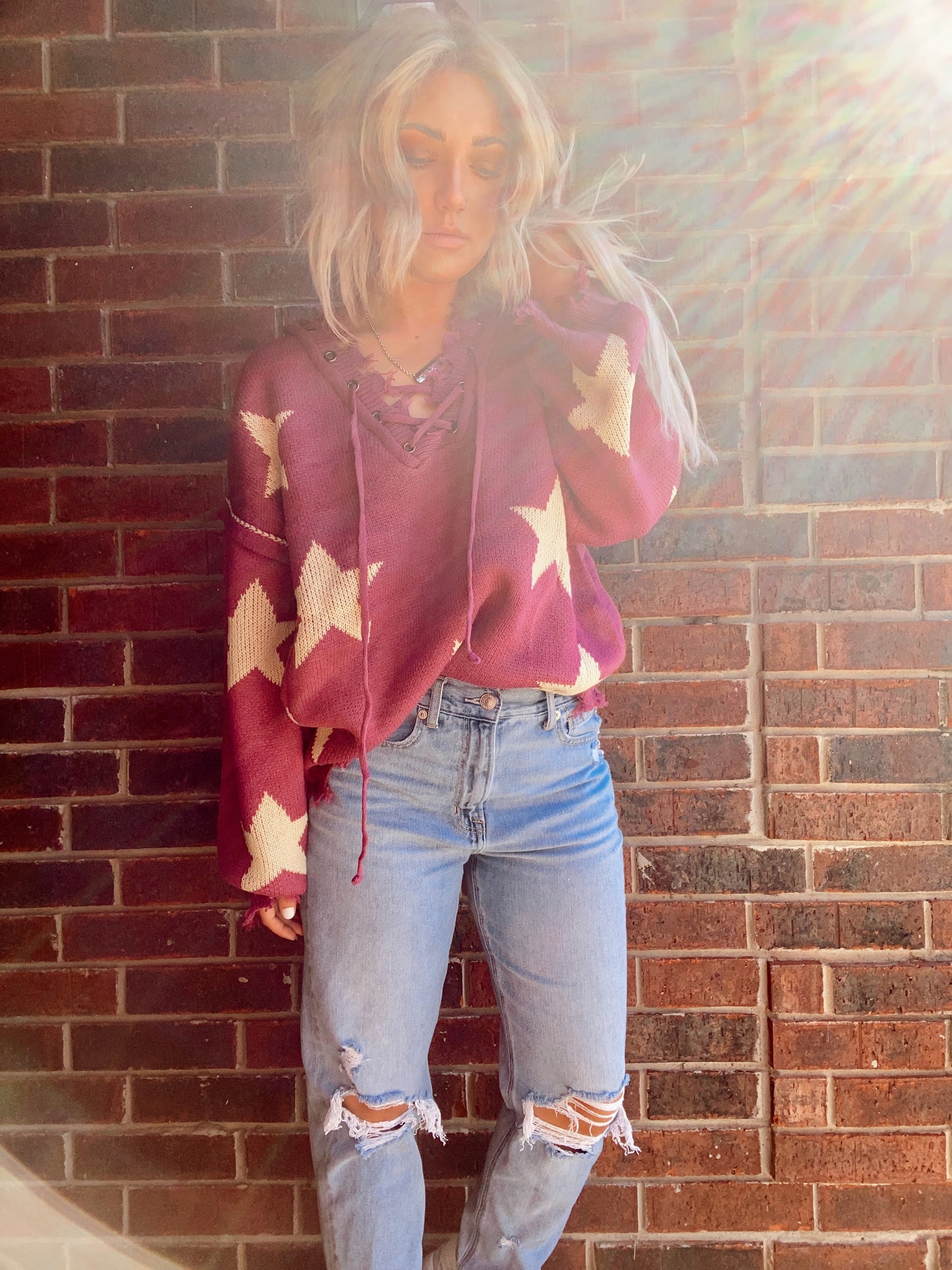 Distressed Star Sweater-Fuchsia